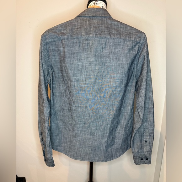 MENS Banana Republic Dark Wash Gray Untucked Slim-fit Button Chambray Shirt, XS - Picture 6 of 14